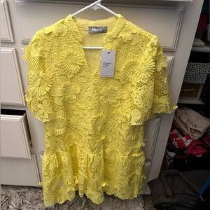 Yellow lace flowers drop waist dress, M, NWT